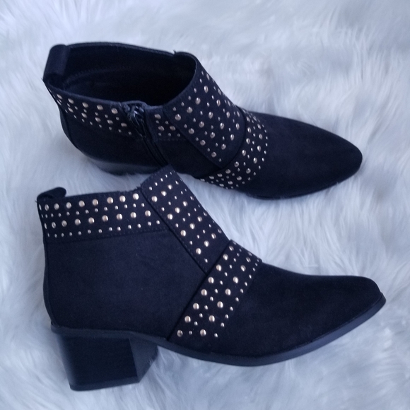 Topshop Shoes - Topshop Studded Black Booties New